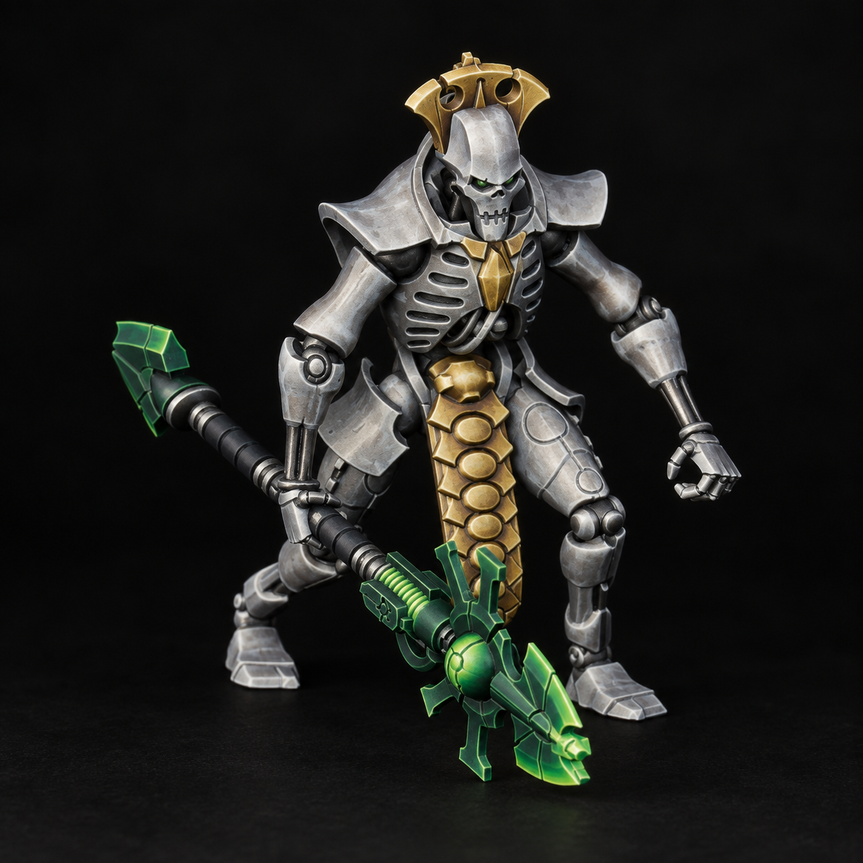 Серебро, старое золото и изумрудное свечение