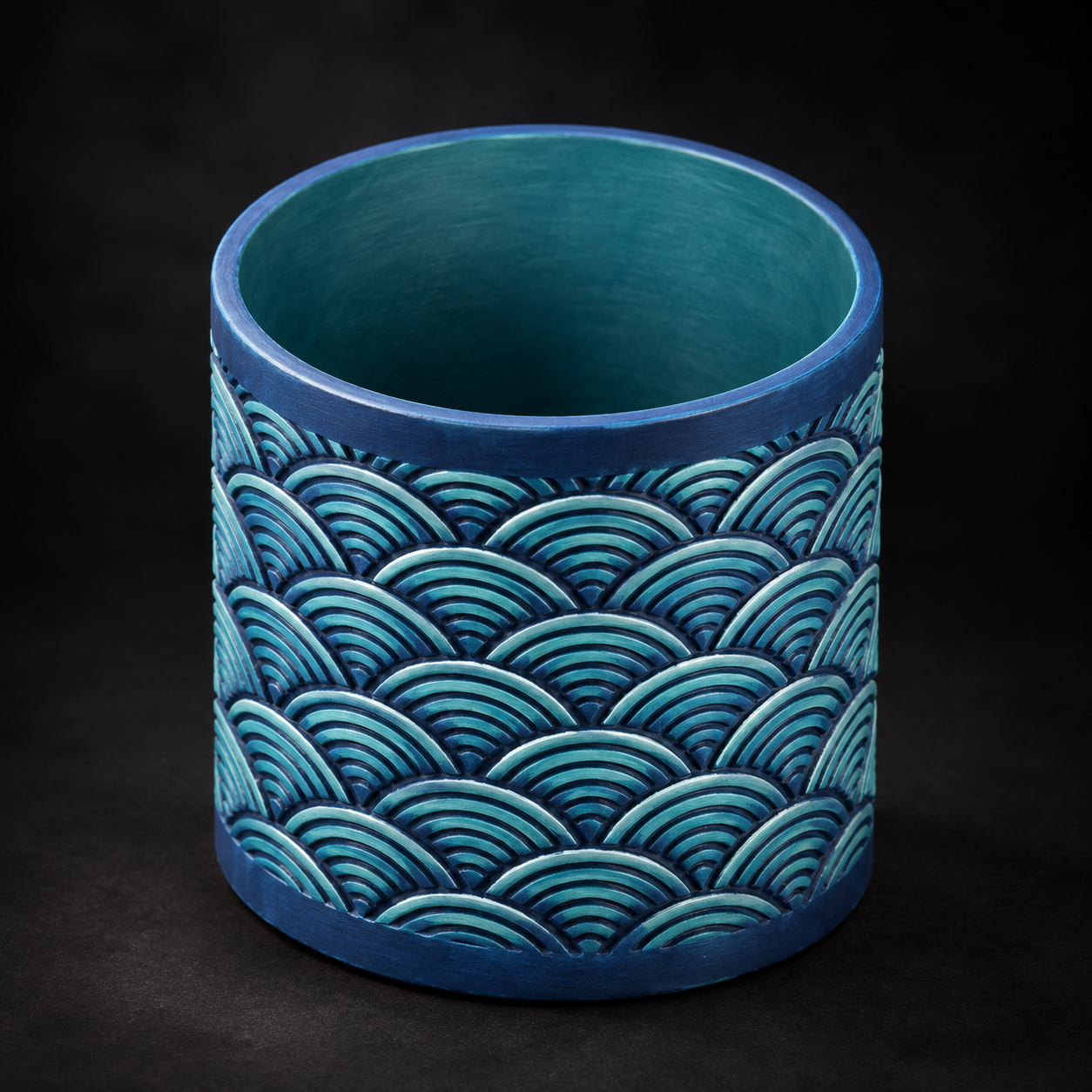 Indigo and turquoise waves paint concept