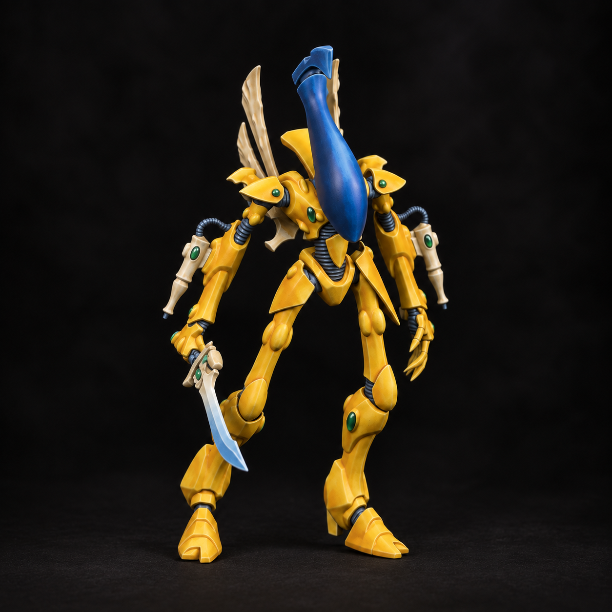 Iyanden: yellow and blue