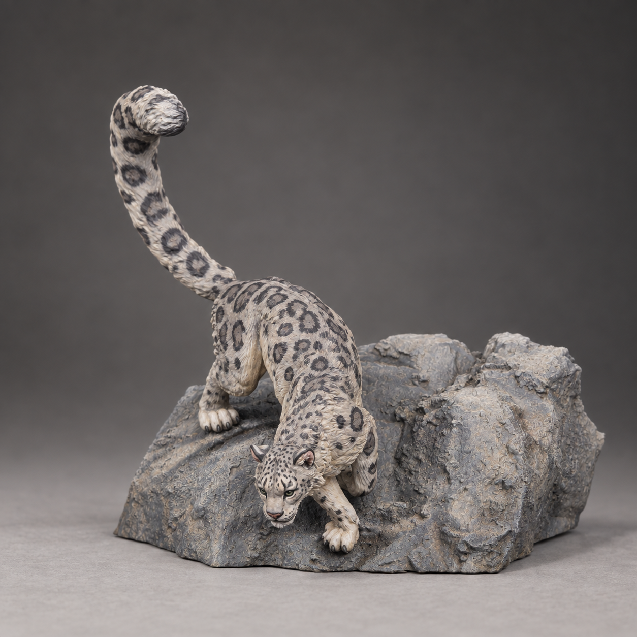 Snow leopard — grey and ivory